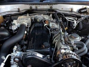 1HD FTE Engine With Gearbox