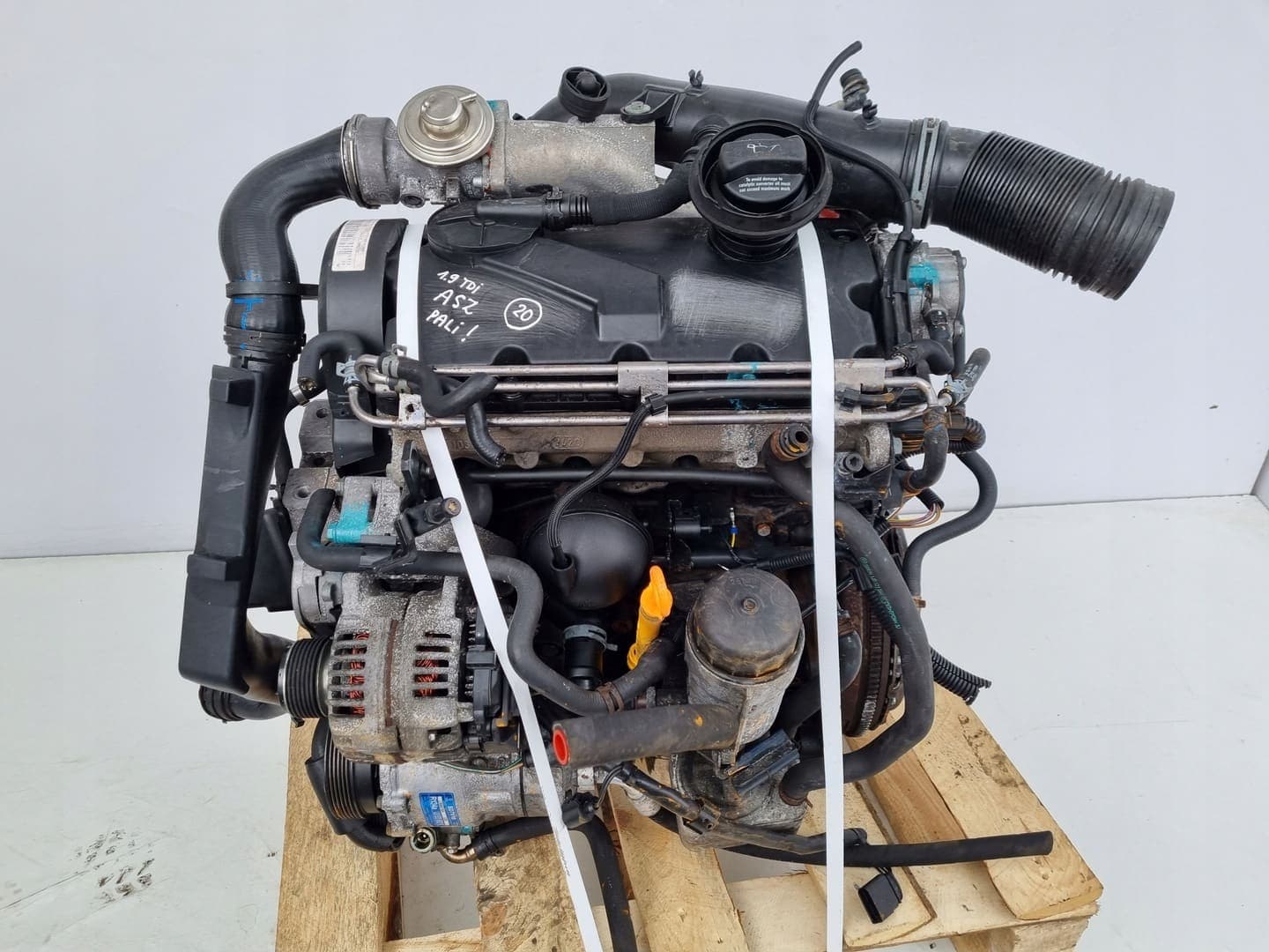 Golf 5 1.6 BGU Engine