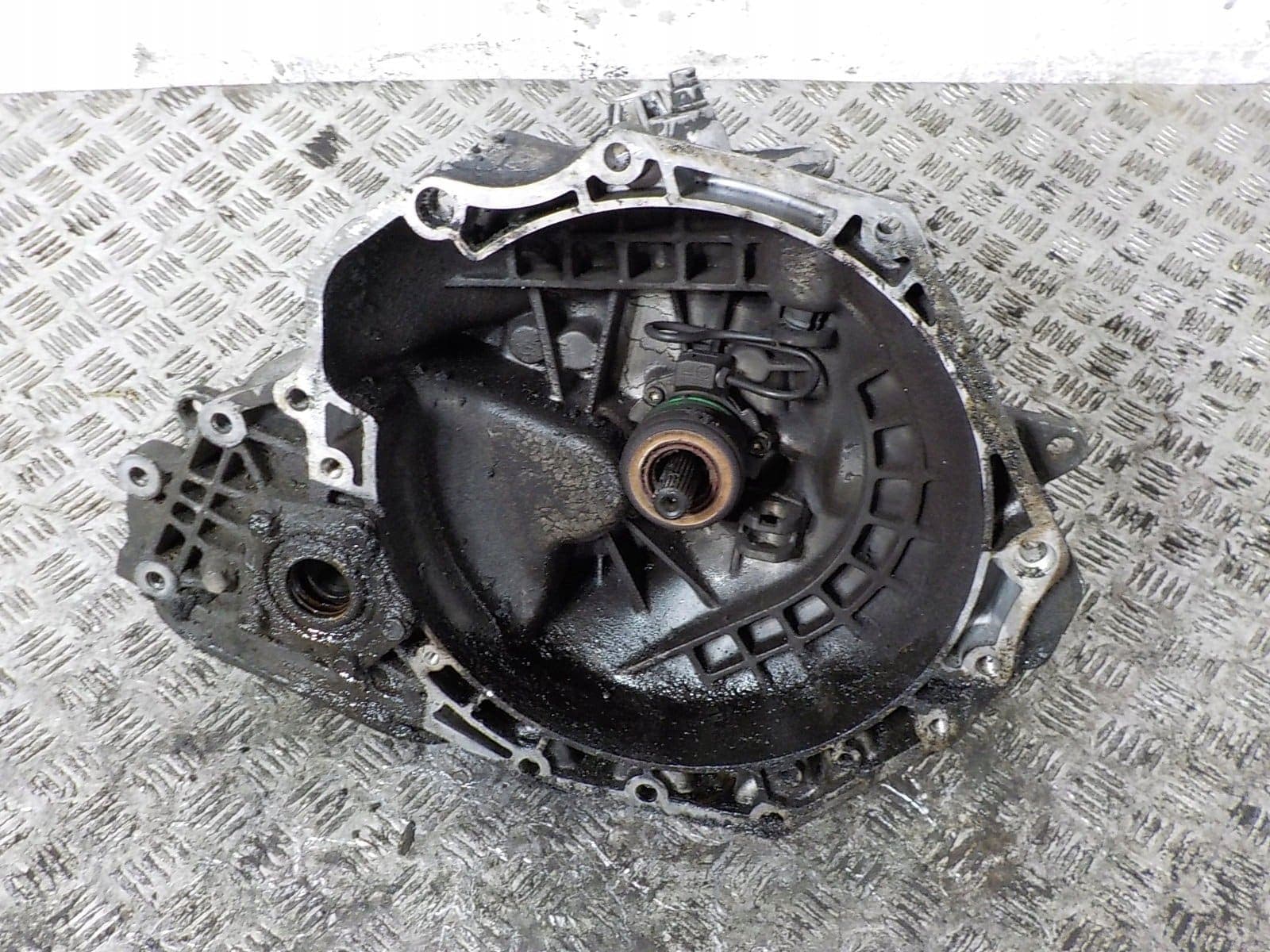 Voyager 3.3 V6 (plastic) 2.8 CRD (A) Gearbox