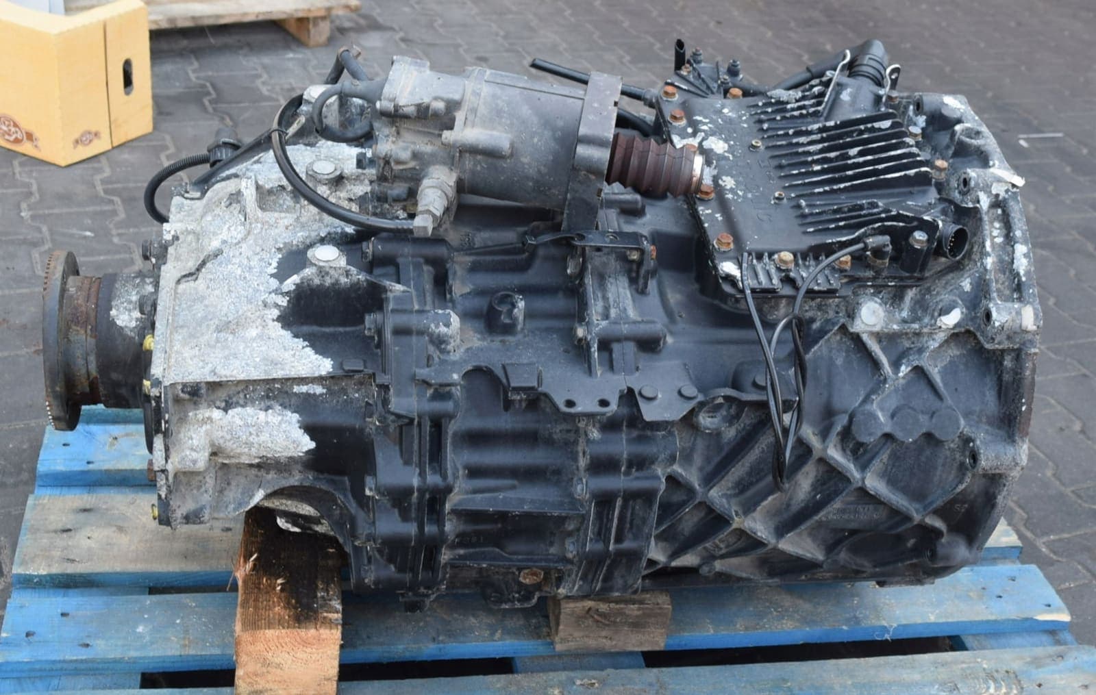 4M42 3.0 TD 16V Canter (M)