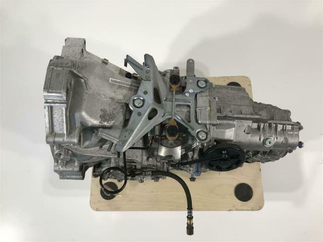 Isuzu KB240 5 Speed KB250 KB280 KB300 (M)