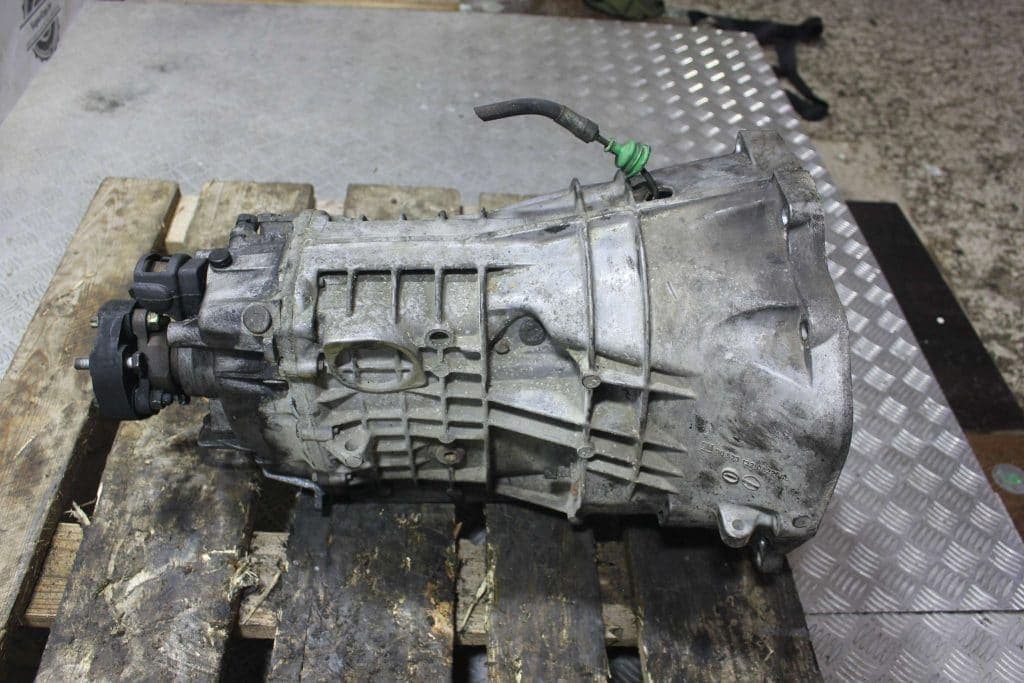 Audi A4 1.8 2.0 V6 - 5 Speed