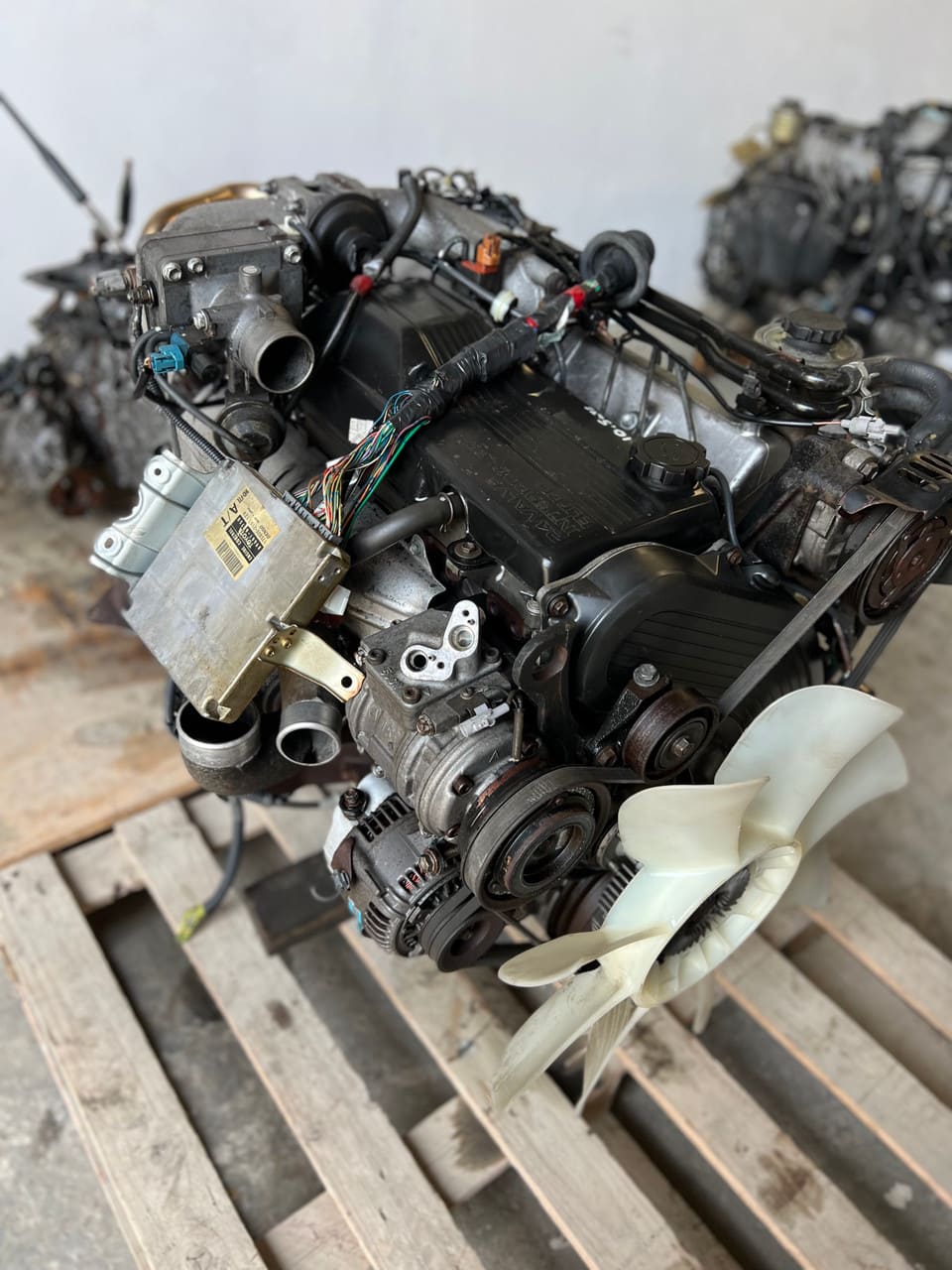 1HD-FTE 100 Series Land Cruiser Diesel Engine W/ Transmission | Tovesageneral Motors