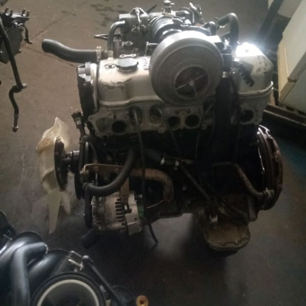 Isuzu KB260 2.6 4ZE1 Engine | Tovesageneral Motors